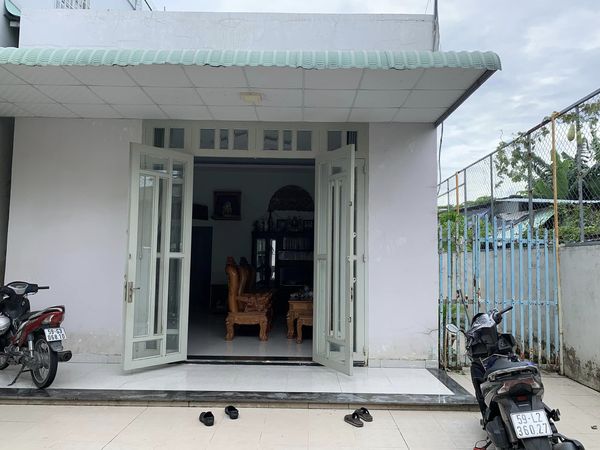 Bán nhà hẻm 34 Ấp Đông, Thới Tam Thôn, Huyện Hóc Môn - 192m2