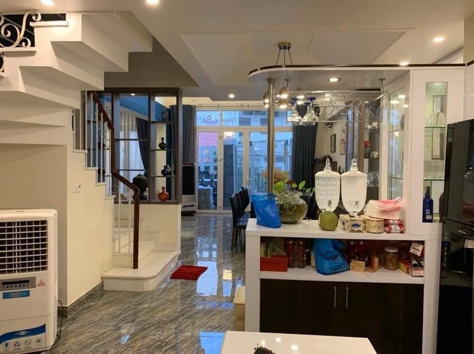 Bán nhà hẻm 40 Nguyễn Khoái, Phường 2 Quận 4 - 81m2