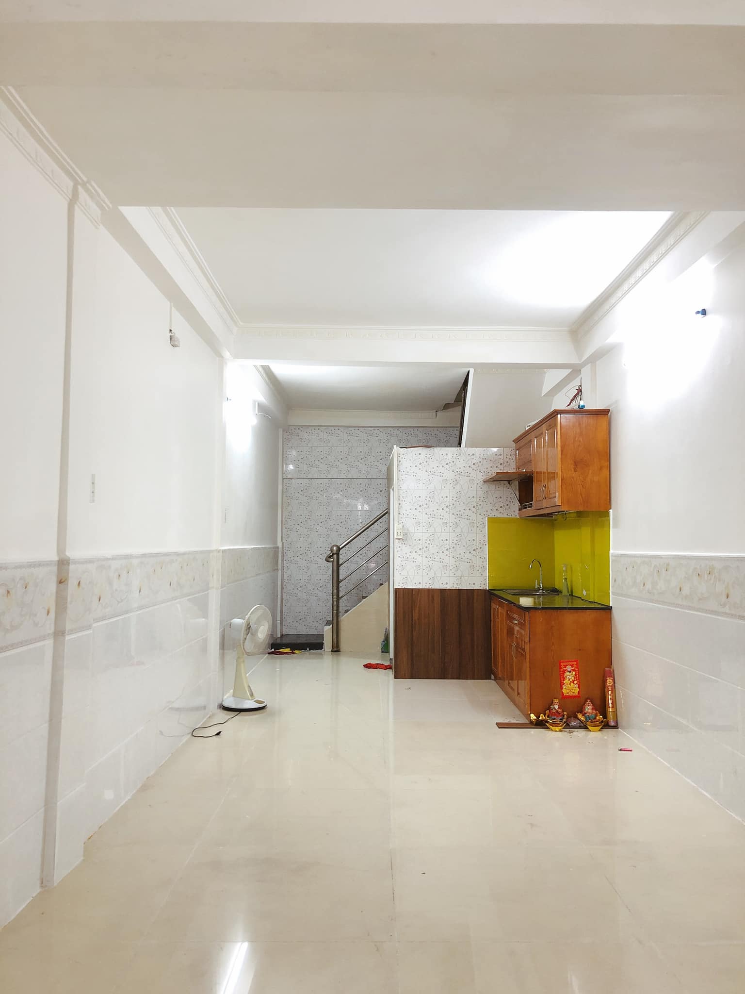 Bán nhà hẻm 232 Đoàn Văn Bơ, phường 10 quận 4 - 39m2
