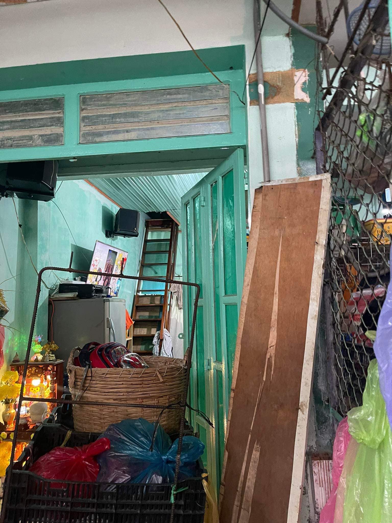 1.Bán nhà hẻm 756 Đoàn Văn Bơ, phường 16 quận 4 - 81m2