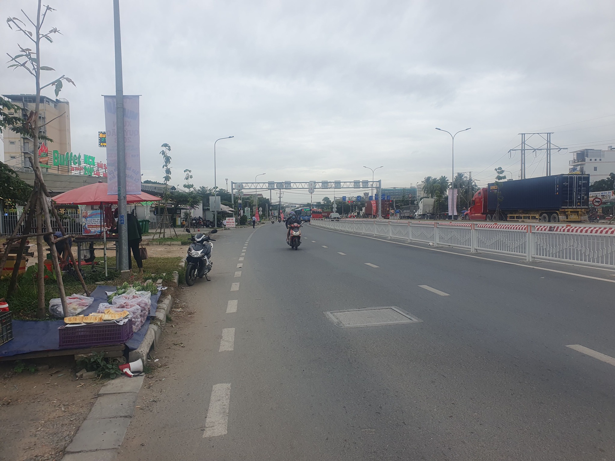 Bán nhà mặt tiền Nguyễn Văn Linh, Tân Thuận Tây Quận 7 - 182m2