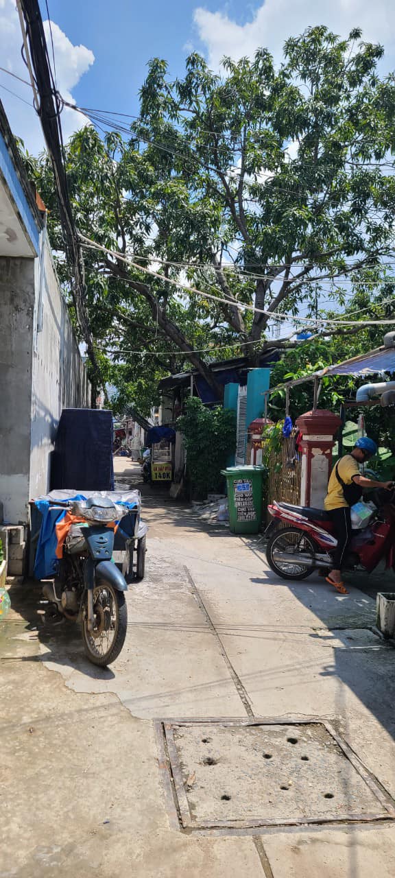 Bán nhà hẻm 824 Huỳnh Tấn Phát, Tân Phú, Quận 7 - 83m2