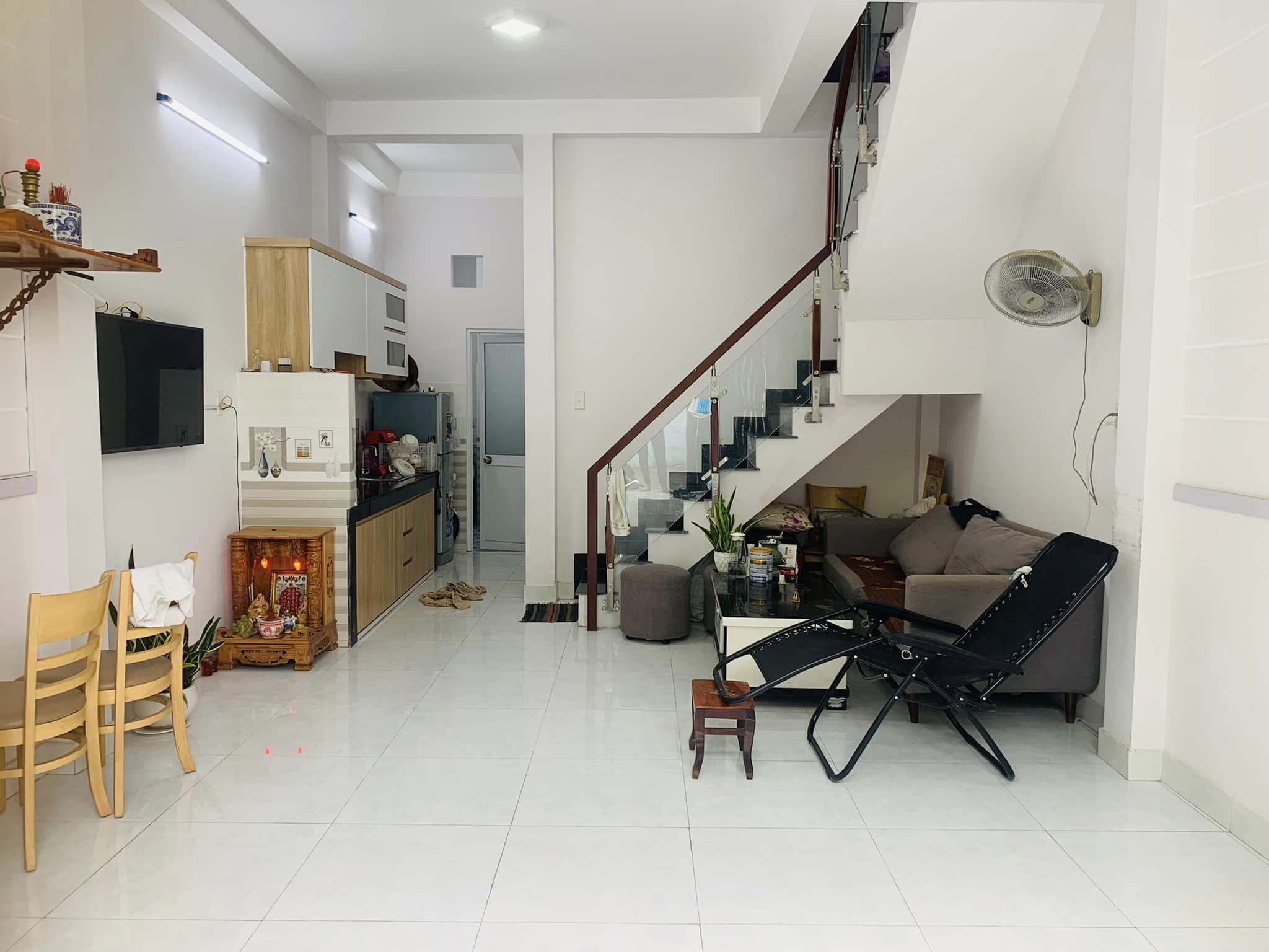 Bán nhà hẻm 113H Hoài Thanh, Phường 14 Quận 8 - 40m2