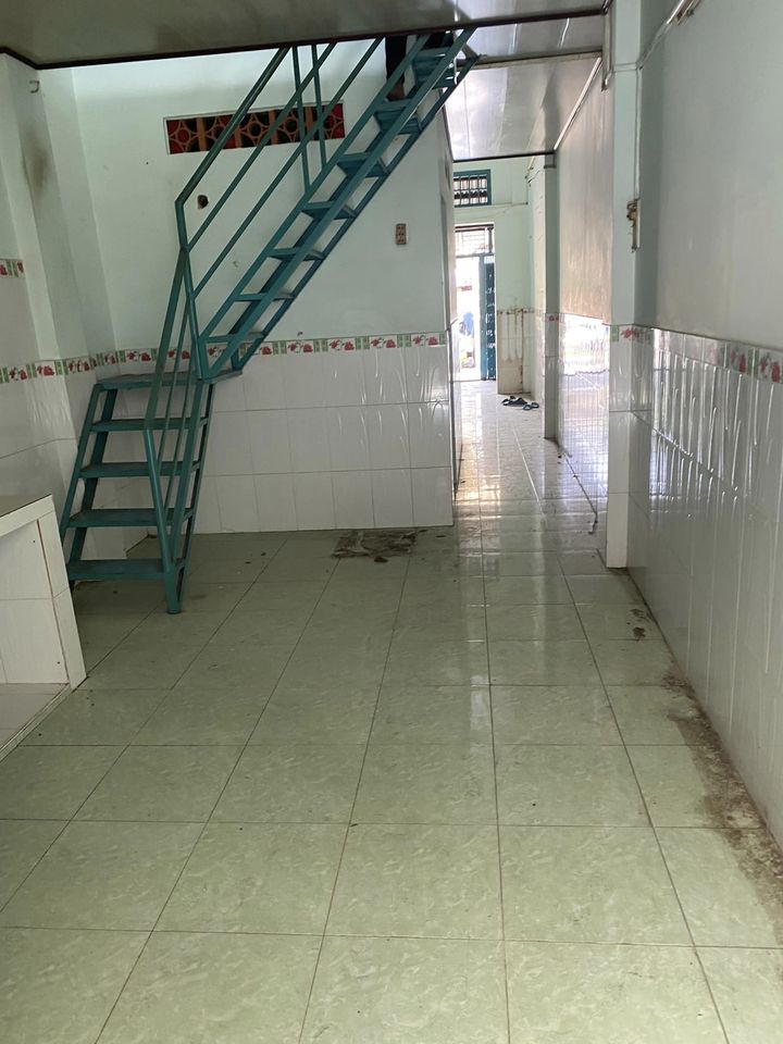 Bán nhà hẻm 28 Lương Văn Can, Phường 15, quận 8 - 85m2