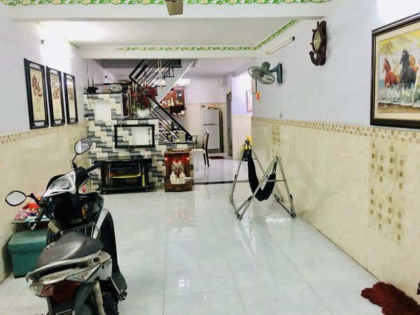 Bán nhà mặt tiền Đông Hồ, Phường 4, Quận 8 - 74m2